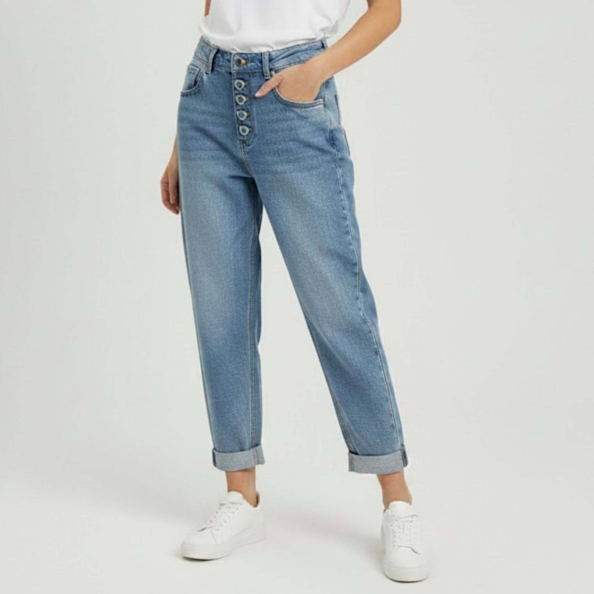 BEATRICE-HEART-BUTTON-UP-JEANS